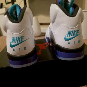 🔥 Air Jordan 5 Retro OG “Grape Ice / New Emerald” HQ7978-100 – Size 12 Men’s